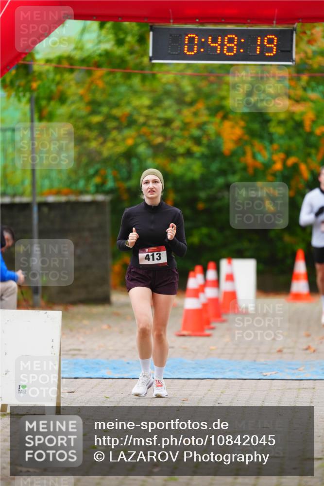 11.10.2026 - Bramfelder Halbmarathon 2026 LAZAROV Photography http://msf.ph/oto/10842045 11.10.2026 10:18:17 Laufen 413, 0, 48, 19 meine-sportfotos.de