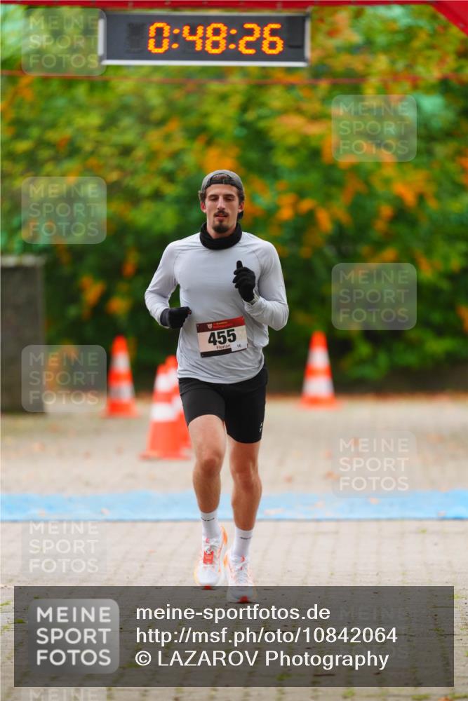 11.10.2026 - Bramfelder Halbmarathon 2026 LAZAROV Photography http://msf.ph/oto/10842064 11.10.2026 10:18:24 Laufen 0, 48, 26, 455, 16 meine-sportfotos.de