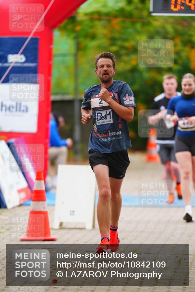 11.10.2026 - Bramfelder Halbmarathon 2026 LAZAROV Photography http://msf.ph/oto/10842109 11.10.2026 10:18:56 Laufen  meine-sportfotos.de