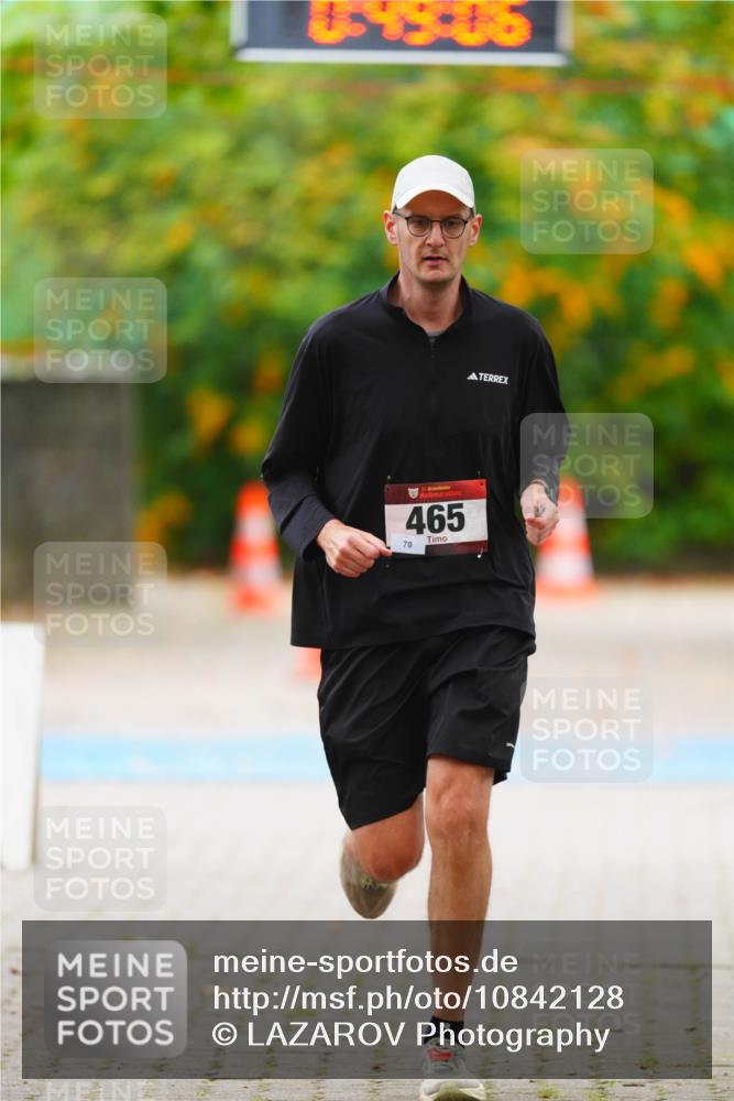 11.10.2026 - Bramfelder Halbmarathon 2026 LAZAROV Photography http://msf.ph/oto/10842128 11.10.2026 10:19:04 Laufen 465, 70, 15 meine-sportfotos.de
