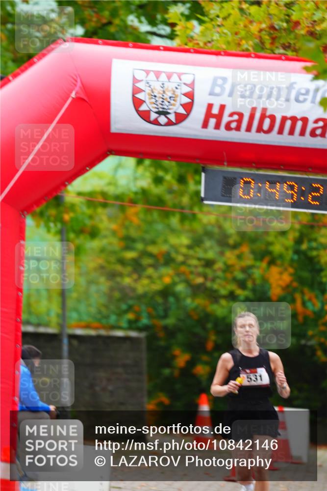 11.10.2026 - Bramfelder Halbmarathon 2026 LAZAROV Photography http://msf.ph/oto/10842146 11.10.2026 10:19:23 Laufen 0, 49, 2, 531 meine-sportfotos.de