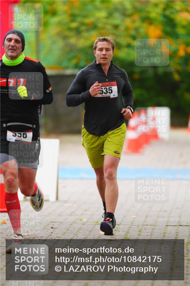 11.10.2026 - Bramfelder Halbmarathon 2026 LAZAROV Photography http://msf.ph/oto/10842175 11.10.2026 10:19:37 Laufen 17, 635, 98, 267, 336 meine-sportfotos.de