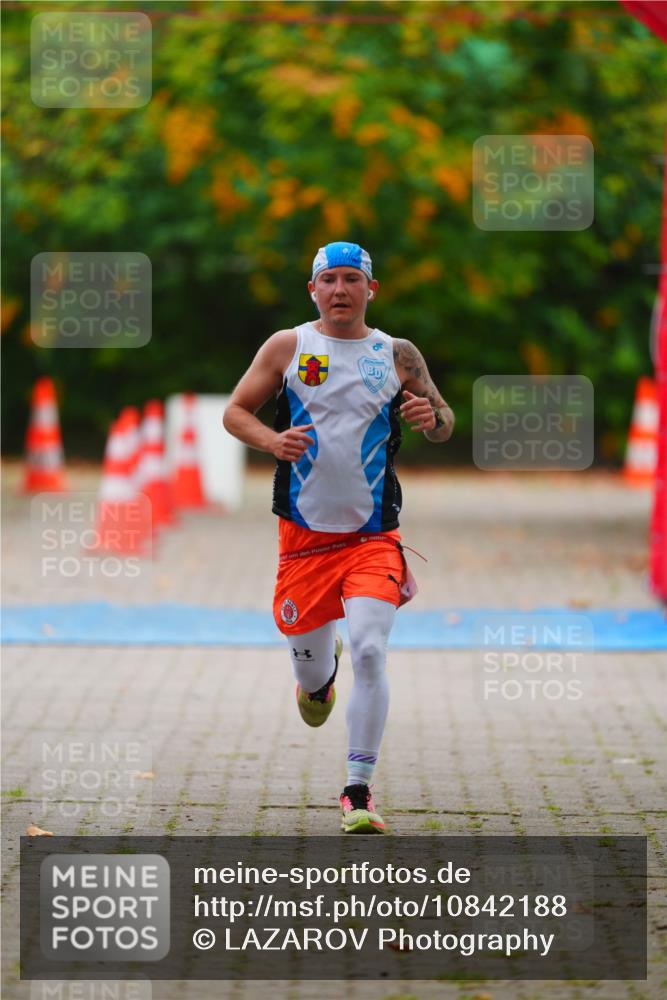 11.10.2026 - Bramfelder Halbmarathon 2026 LAZAROV Photography http://msf.ph/oto/10842188 11.10.2026 10:19:51 Laufen  meine-sportfotos.de