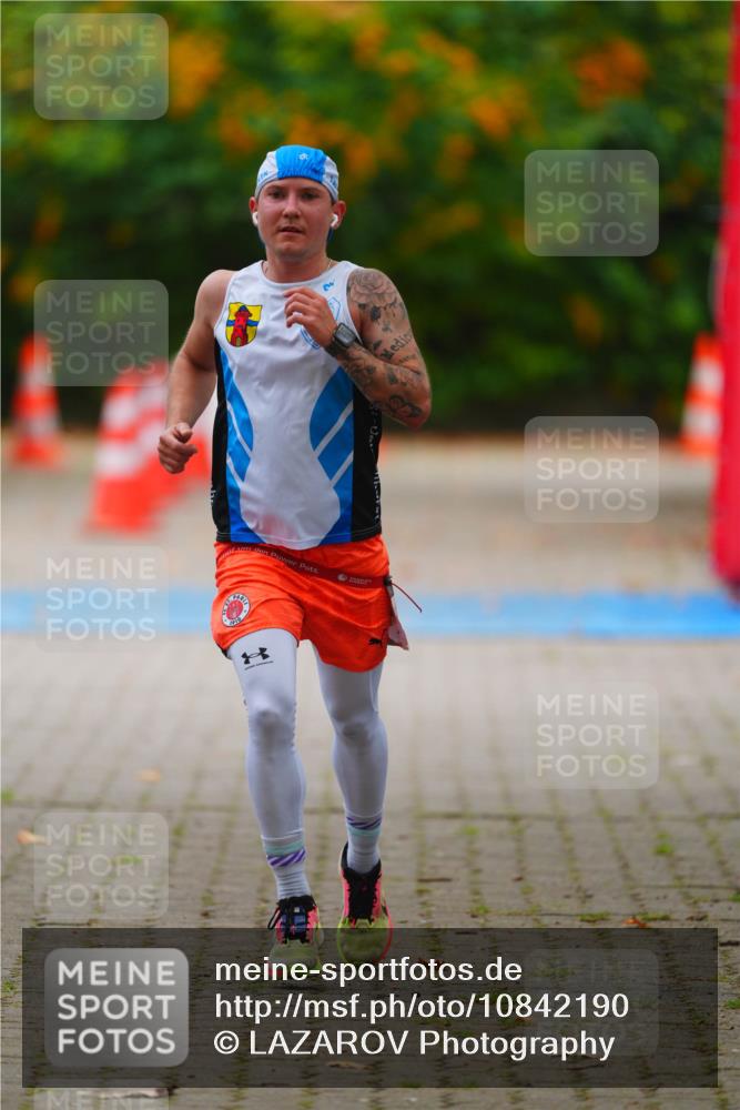 11.10.2026 - Bramfelder Halbmarathon 2026 LAZAROV Photography http://msf.ph/oto/10842190 11.10.2026 10:19:53 Laufen  meine-sportfotos.de