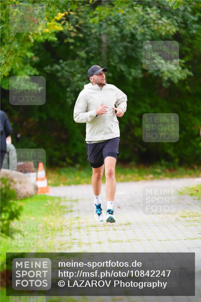 11.10.2026 - Bramfelder Halbmarathon 2026 LAZAROV Photography http://msf.ph/oto/10842247 11.10.2026 10:23:06 Laufen  meine-sportfotos.de