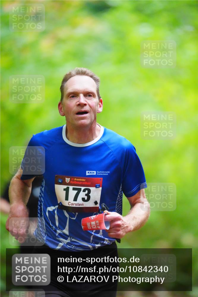 11.10.2026 - Bramfelder Halbmarathon 2026 LAZAROV Photography http://msf.ph/oto/10842340 11.10.2026 10:27:18 Laufen 35, 173 meine-sportfotos.de