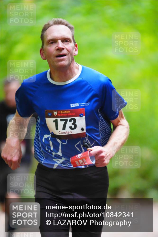 11.10.2026 - Bramfelder Halbmarathon 2026 LAZAROV Photography http://msf.ph/oto/10842341 11.10.2026 10:27:18 Laufen 35, 173 meine-sportfotos.de
