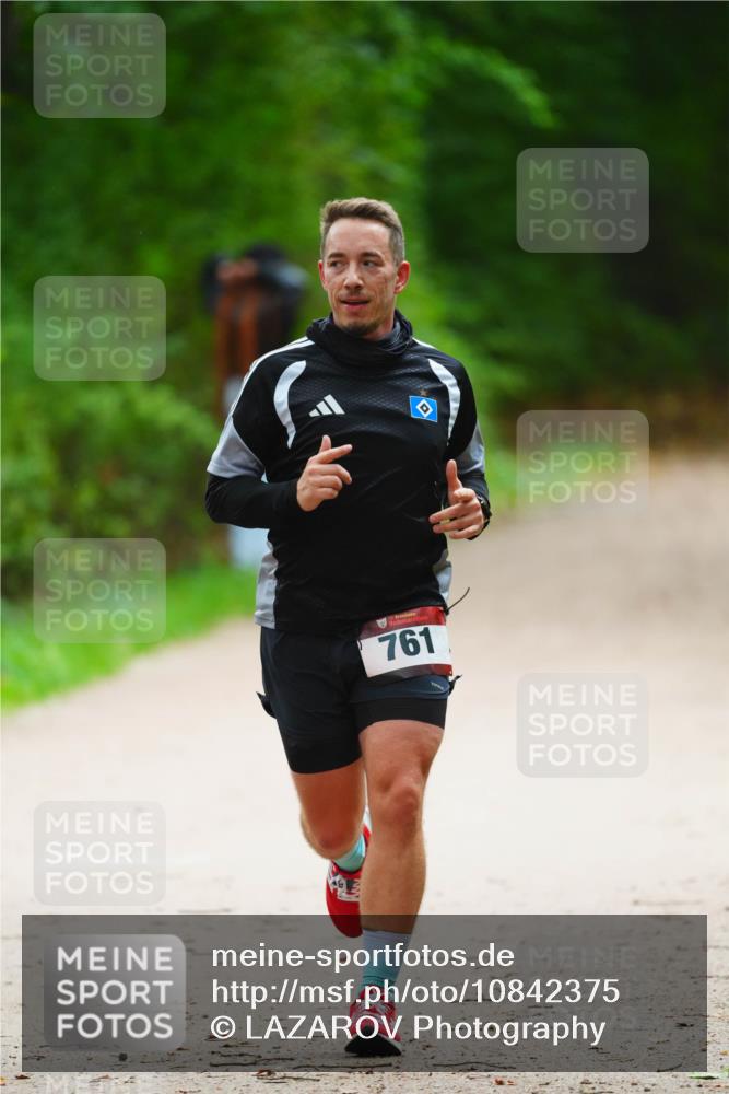 11.10.2026 - Bramfelder Halbmarathon 2026 LAZAROV Photography http://msf.ph/oto/10842375 11.10.2026 10:28:02 Laufen 761 meine-sportfotos.de