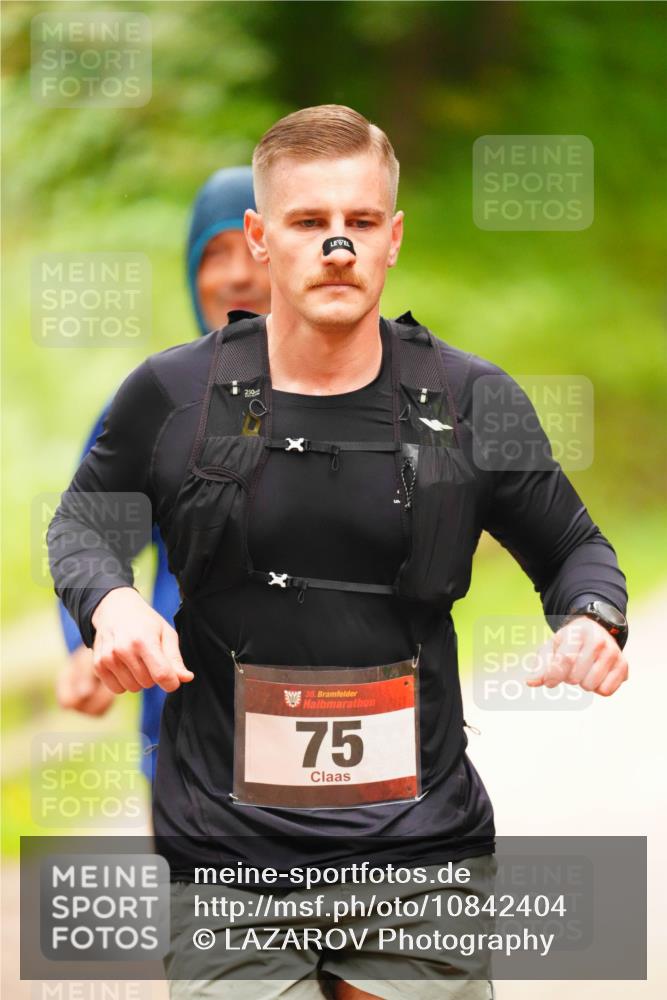 11.10.2026 - Bramfelder Halbmarathon 2026 LAZAROV Photography http://msf.ph/oto/10842404 11.10.2026 10:29:04 Laufen 250, 35, 75 meine-sportfotos.de