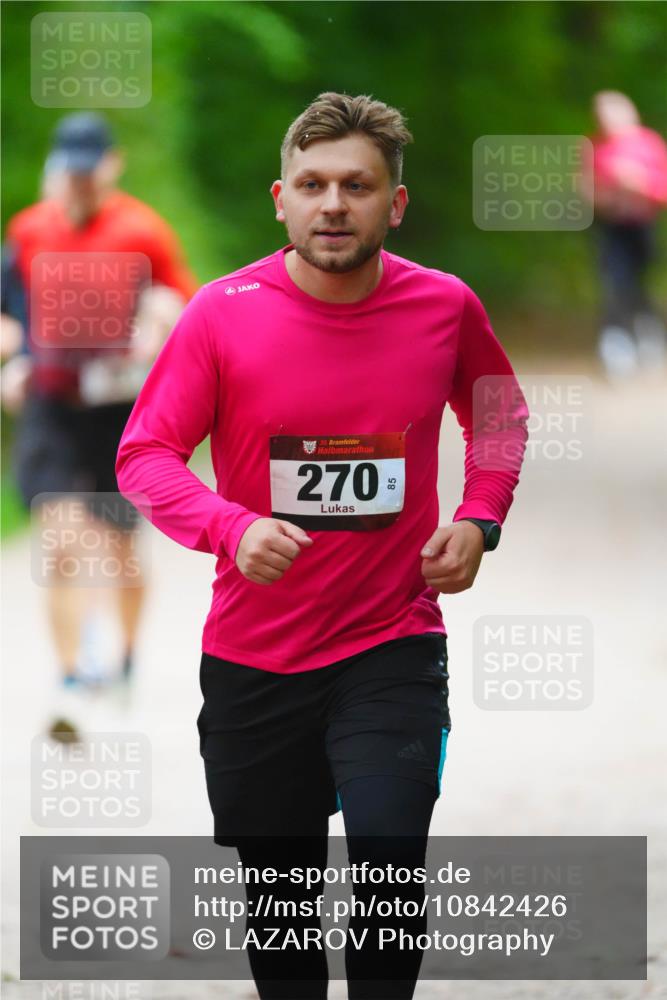 11.10.2026 - Bramfelder Halbmarathon 2026 LAZAROV Photography http://msf.ph/oto/10842426 11.10.2026 10:29:29 Laufen 35, 270, 85 meine-sportfotos.de