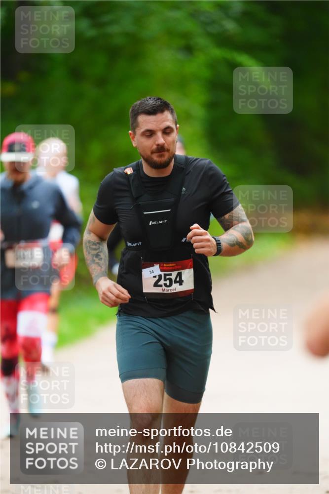 11.10.2026 - Bramfelder Halbmarathon 2026 LAZAROV Photography http://msf.ph/oto/10842509 11.10.2026 10:31:05 Laufen 34, 35, 254 meine-sportfotos.de