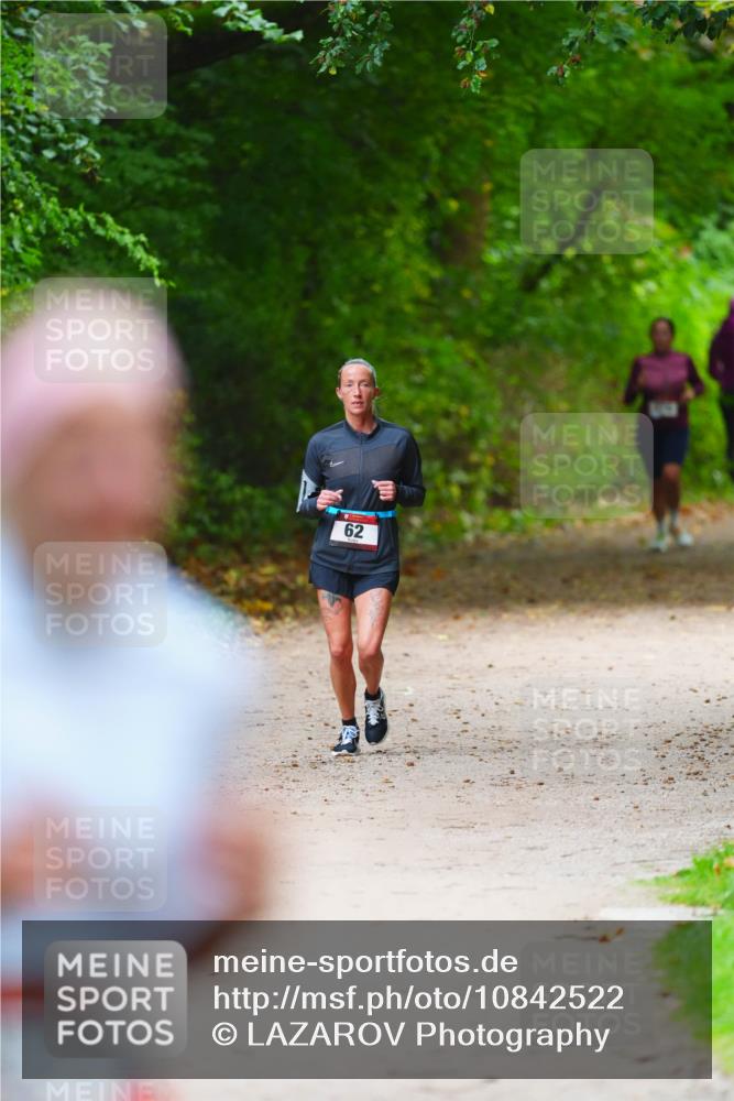 11.10.2026 - Bramfelder Halbmarathon 2026 LAZAROV Photography http://msf.ph/oto/10842522 11.10.2026 10:31:15 Laufen 62 meine-sportfotos.de