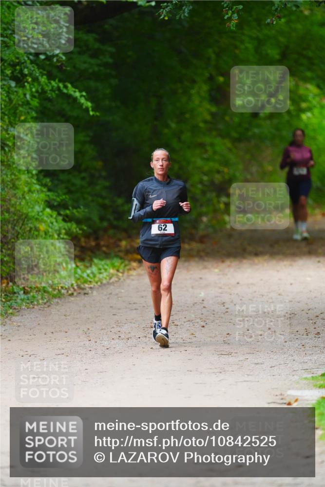 11.10.2026 - Bramfelder Halbmarathon 2026 LAZAROV Photography http://msf.ph/oto/10842525 11.10.2026 10:31:16 Laufen 62 meine-sportfotos.de