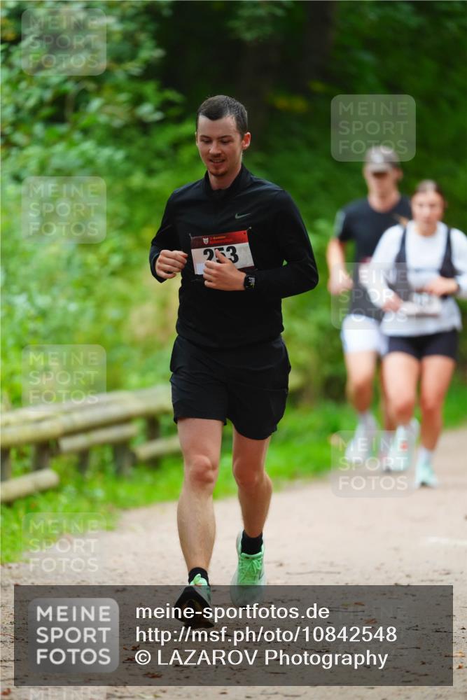 11.10.2026 - Bramfelder Halbmarathon 2026 LAZAROV Photography http://msf.ph/oto/10842548 11.10.2026 10:31:55 Laufen 253 meine-sportfotos.de