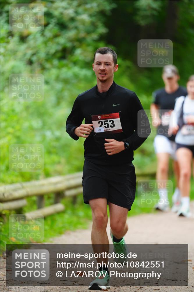 11.10.2026 - Bramfelder Halbmarathon 2026 LAZAROV Photography http://msf.ph/oto/10842551 11.10.2026 10:31:56 Laufen 253, 49 meine-sportfotos.de