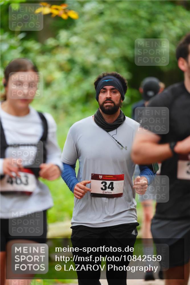 11.10.2026 - Bramfelder Halbmarathon 2026 LAZAROV Photography http://msf.ph/oto/10842559 11.10.2026 10:32:03 Laufen 483, 5, 34 meine-sportfotos.de