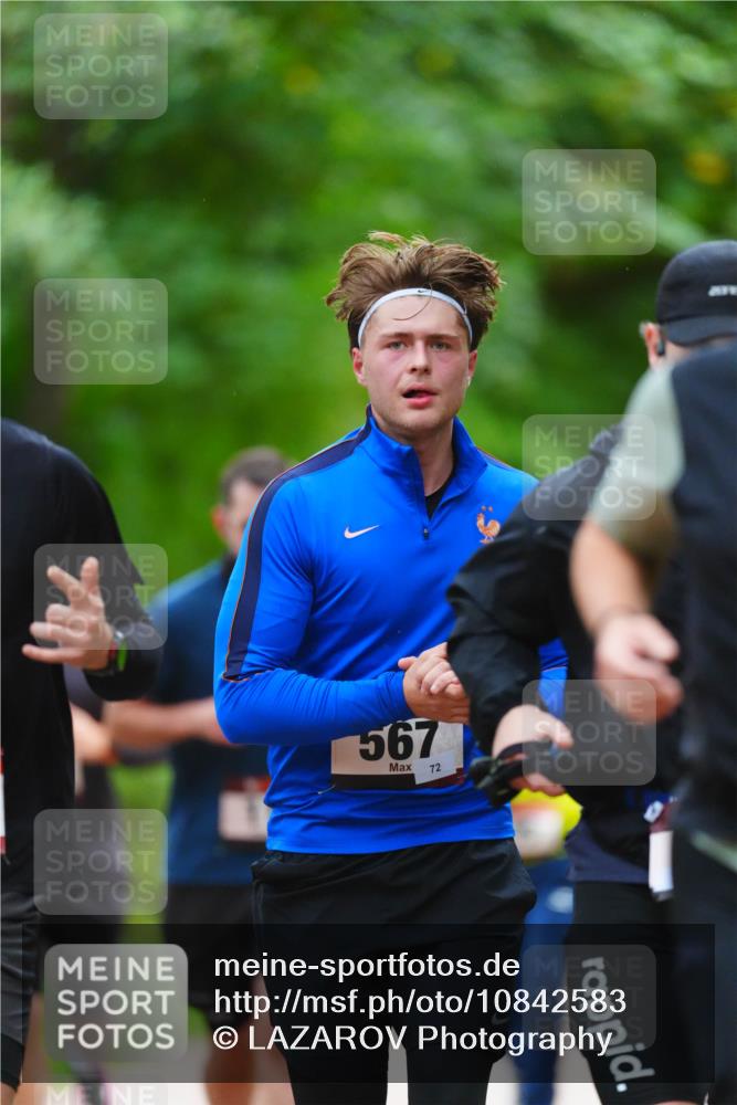 11.10.2026 - Bramfelder Halbmarathon 2026 LAZAROV Photography http://msf.ph/oto/10842583 11.10.2026 10:32:17 Laufen 567, 12 meine-sportfotos.de