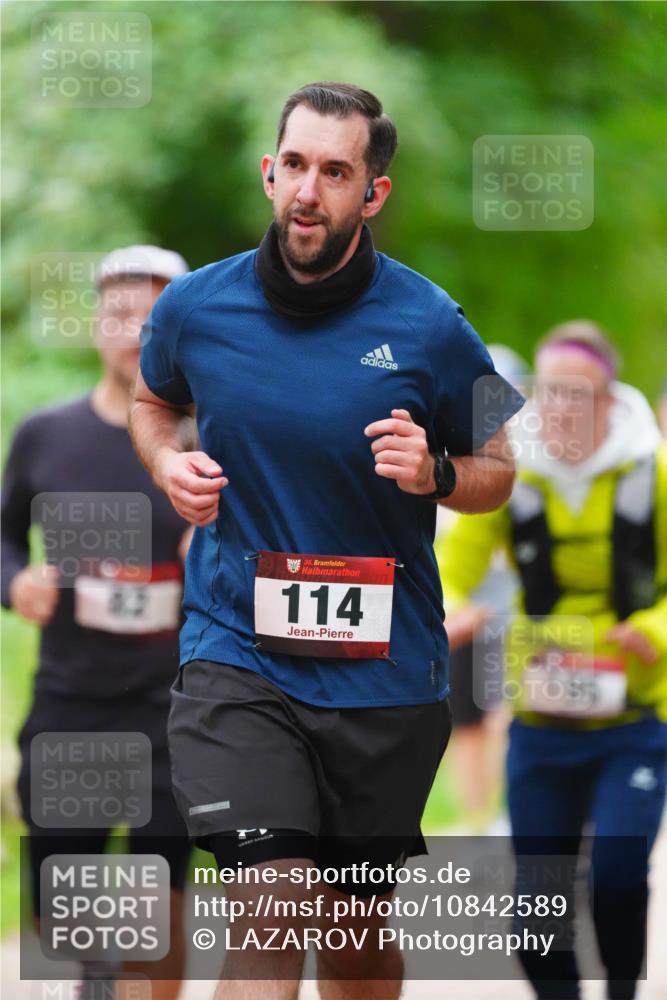 11.10.2026 - Bramfelder Halbmarathon 2026 LAZAROV Photography http://msf.ph/oto/10842589 11.10.2026 10:32:21 Laufen 35, 114 meine-sportfotos.de