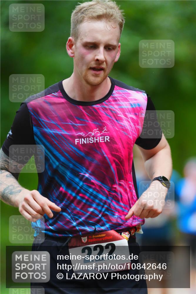 11.10.2026 - Bramfelder Halbmarathon 2026 LAZAROV Photography http://msf.ph/oto/10842646 11.10.2026 10:32:55 Laufen 35, 222 meine-sportfotos.de