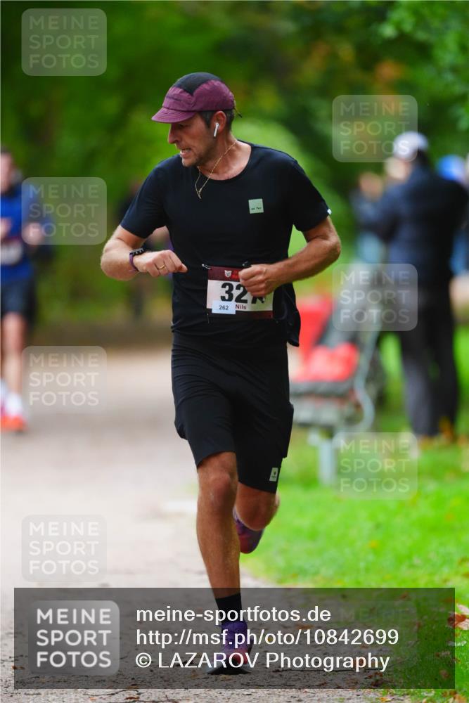 11.10.2026 - Bramfelder Halbmarathon 2026 LAZAROV Photography http://msf.ph/oto/10842699 11.10.2026 10:33:26 Laufen 32, 262 meine-sportfotos.de