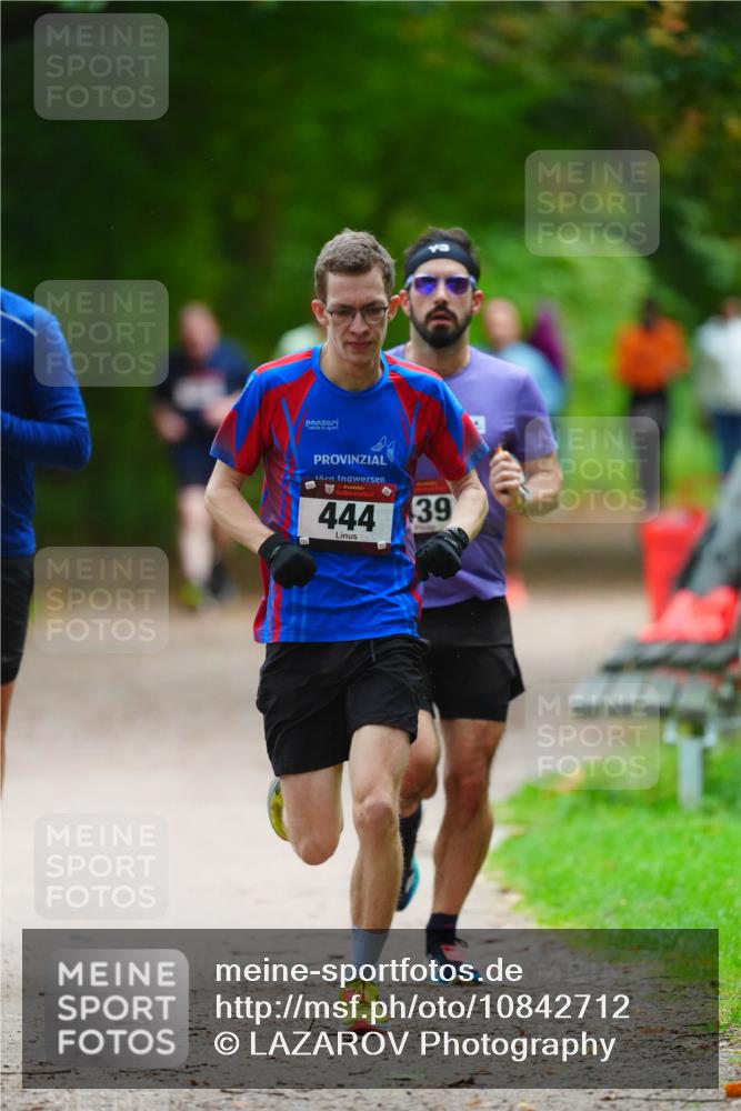 11.10.2026 - Bramfelder Halbmarathon 2026 LAZAROV Photography http://msf.ph/oto/10842712 11.10.2026 10:33:34 Laufen 444, 39 meine-sportfotos.de