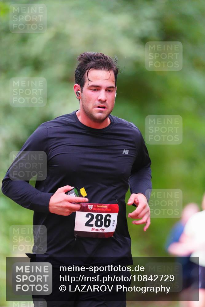11.10.2026 - Bramfelder Halbmarathon 2026 LAZAROV Photography http://msf.ph/oto/10842729 11.10.2026 10:33:42 Laufen 35, 286 meine-sportfotos.de