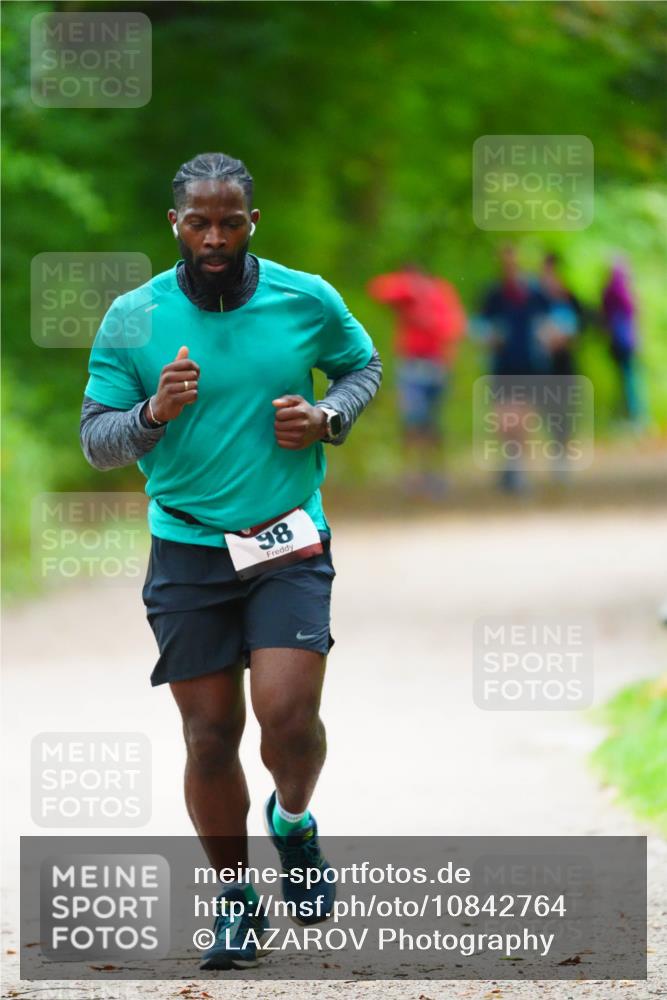 11.10.2026 - Bramfelder Halbmarathon 2026 LAZAROV Photography http://msf.ph/oto/10842764 11.10.2026 10:34:19 Laufen 98 meine-sportfotos.de