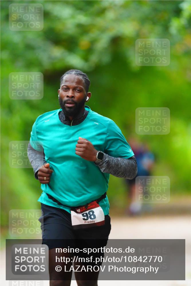 11.10.2026 - Bramfelder Halbmarathon 2026 LAZAROV Photography http://msf.ph/oto/10842770 11.10.2026 10:34:21 Laufen 98 meine-sportfotos.de