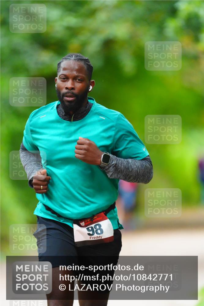 11.10.2026 - Bramfelder Halbmarathon 2026 LAZAROV Photography http://msf.ph/oto/10842771 11.10.2026 10:34:21 Laufen 5, 98 meine-sportfotos.de
