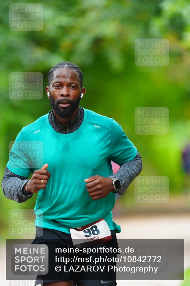 11.10.2026 - Bramfelder Halbmarathon 2026 LAZAROV Photography http://msf.ph/oto/10842772 11.10.2026 10:34:21 Laufen 98 meine-sportfotos.de