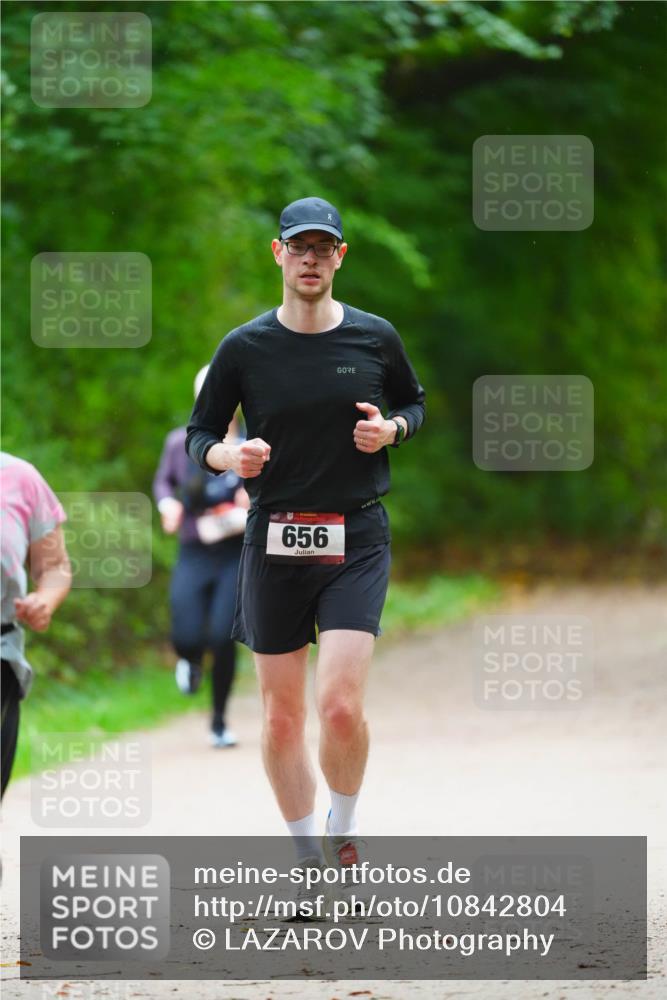 11.10.2026 - Bramfelder Halbmarathon 2026 LAZAROV Photography http://msf.ph/oto/10842804 11.10.2026 10:34:54 Laufen 656 meine-sportfotos.de