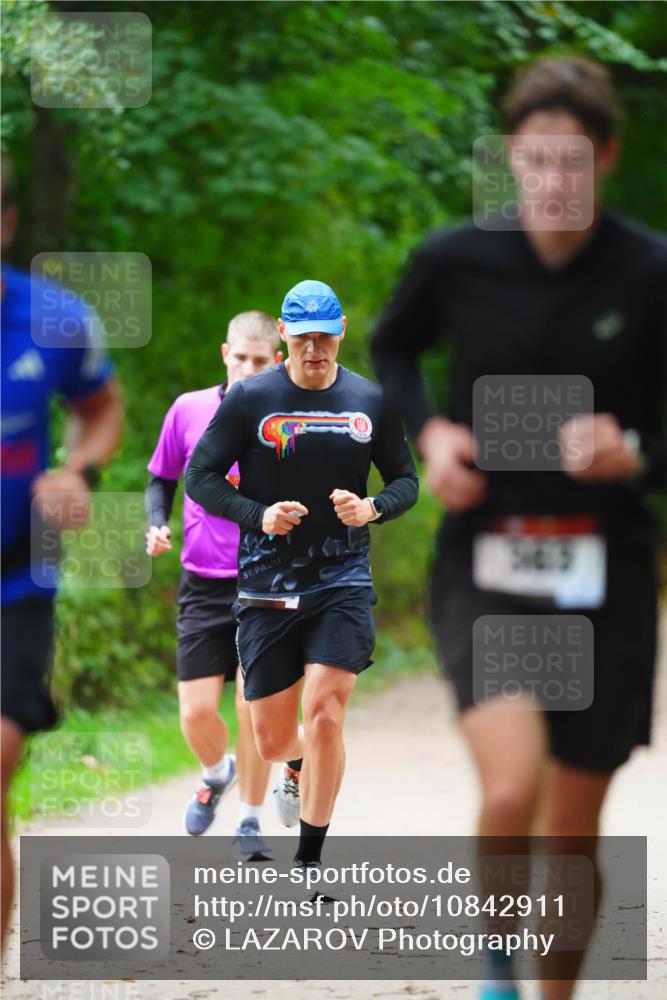 11.10.2026 - Bramfelder Halbmarathon 2026 LAZAROV Photography http://msf.ph/oto/10842911 11.10.2026 10:36:47 Laufen 73, 21 meine-sportfotos.de