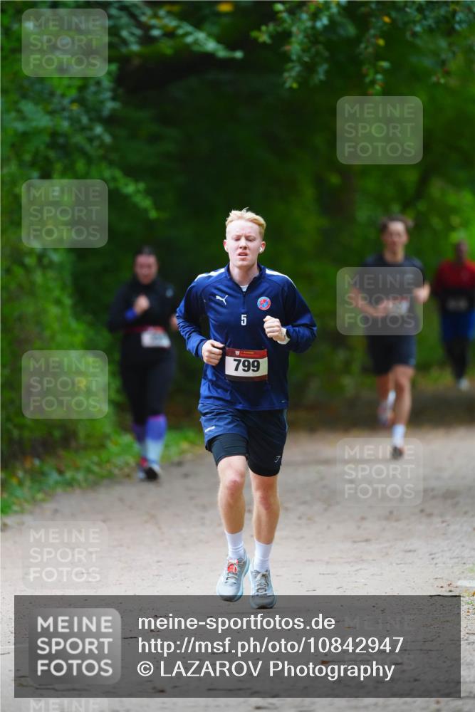 11.10.2026 - Bramfelder Halbmarathon 2026 LAZAROV Photography http://msf.ph/oto/10842947 11.10.2026 10:37:28 Laufen 5, 799 meine-sportfotos.de