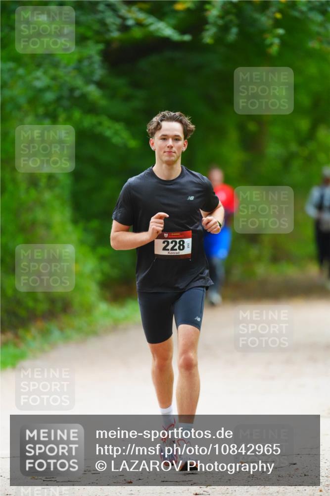 11.10.2026 - Bramfelder Halbmarathon 2026 LAZAROV Photography http://msf.ph/oto/10842965 11.10.2026 10:37:36 Laufen 228 meine-sportfotos.de