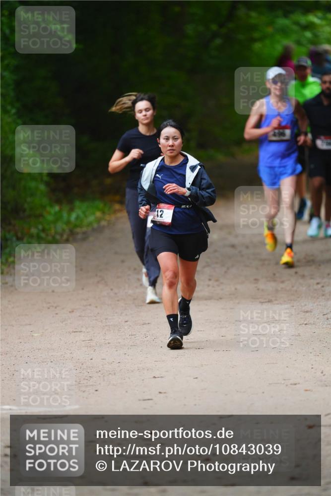 11.10.2026 - Bramfelder Halbmarathon 2026 LAZAROV Photography http://msf.ph/oto/10843039 11.10.2026 10:38:46 Laufen 12 meine-sportfotos.de