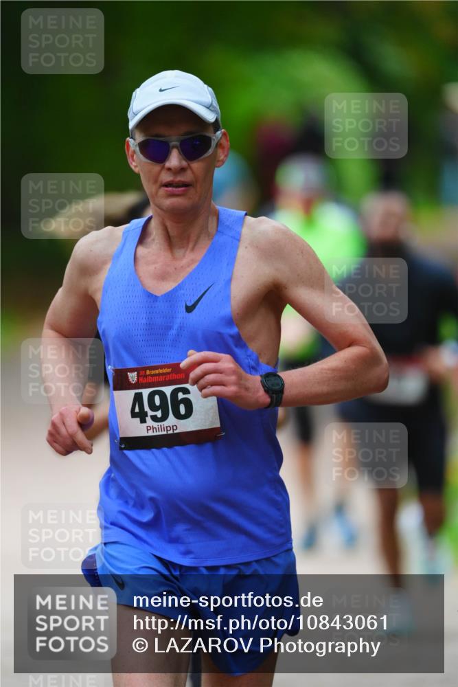 11.10.2026 - Bramfelder Halbmarathon 2026 LAZAROV Photography http://msf.ph/oto/10843061 11.10.2026 10:38:56 Laufen 35, 496 meine-sportfotos.de