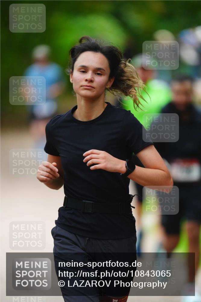 11.10.2026 - Bramfelder Halbmarathon 2026 LAZAROV Photography http://msf.ph/oto/10843065 11.10.2026 10:38:58 Laufen  meine-sportfotos.de