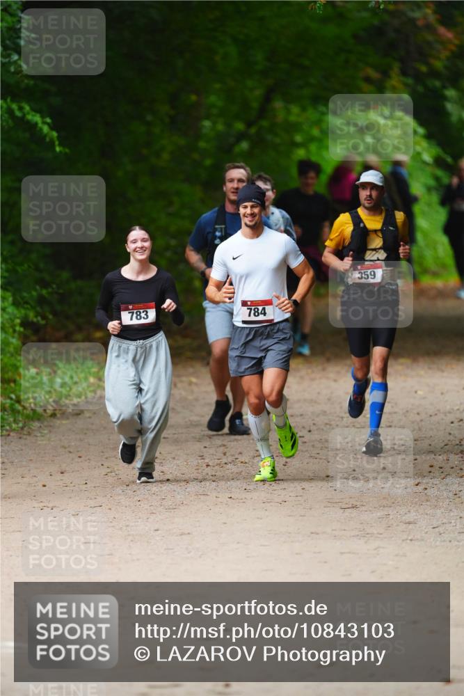 11.10.2026 - Bramfelder Halbmarathon 2026 LAZAROV Photography http://msf.ph/oto/10843103 11.10.2026 10:39:32 Laufen 783, 784, 359 meine-sportfotos.de