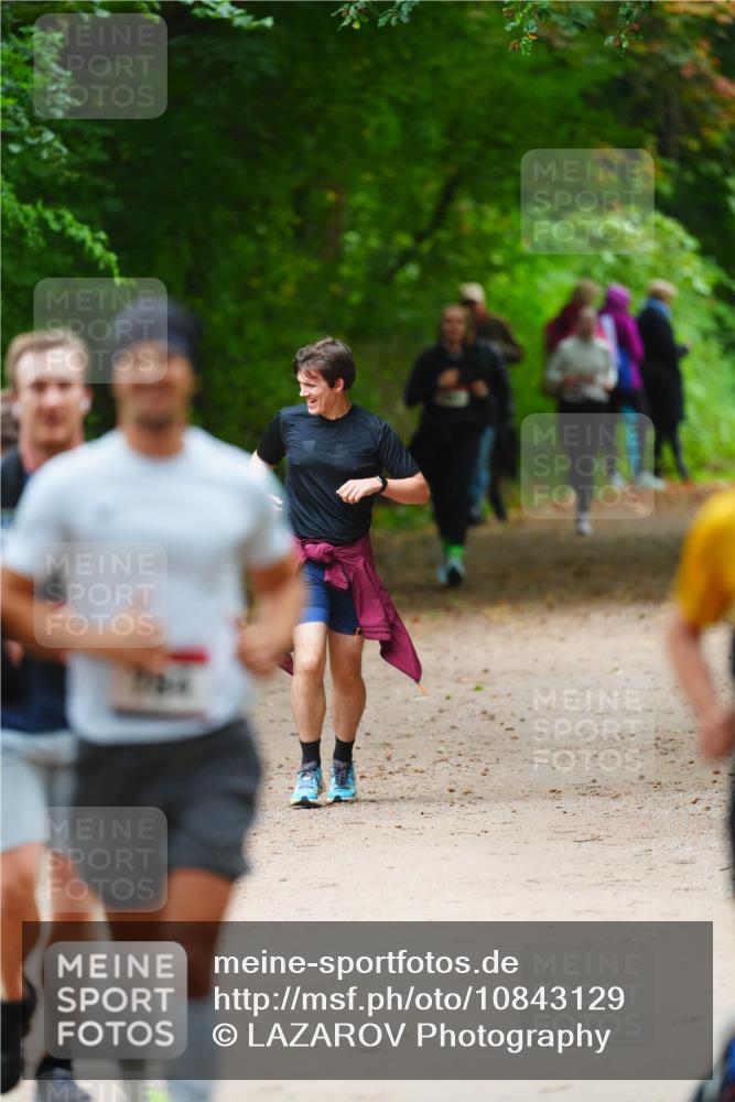 11.10.2026 - Bramfelder Halbmarathon 2026 LAZAROV Photography http://msf.ph/oto/10843129 11.10.2026 10:39:40 Laufen  meine-sportfotos.de