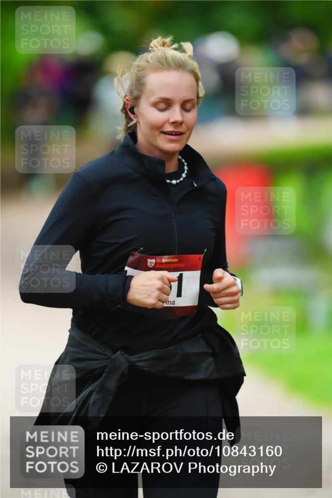 11.10.2026 - Bramfelder Halbmarathon 2026 LAZAROV Photography http://msf.ph/oto/10843160 11.10.2026 10:40:03 Laufen 35, 1 meine-sportfotos.de