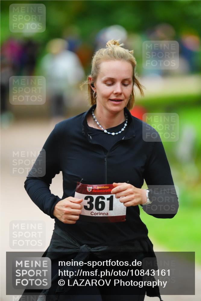 11.10.2026 - Bramfelder Halbmarathon 2026 LAZAROV Photography http://msf.ph/oto/10843161 11.10.2026 10:40:03 Laufen 35, 361 meine-sportfotos.de