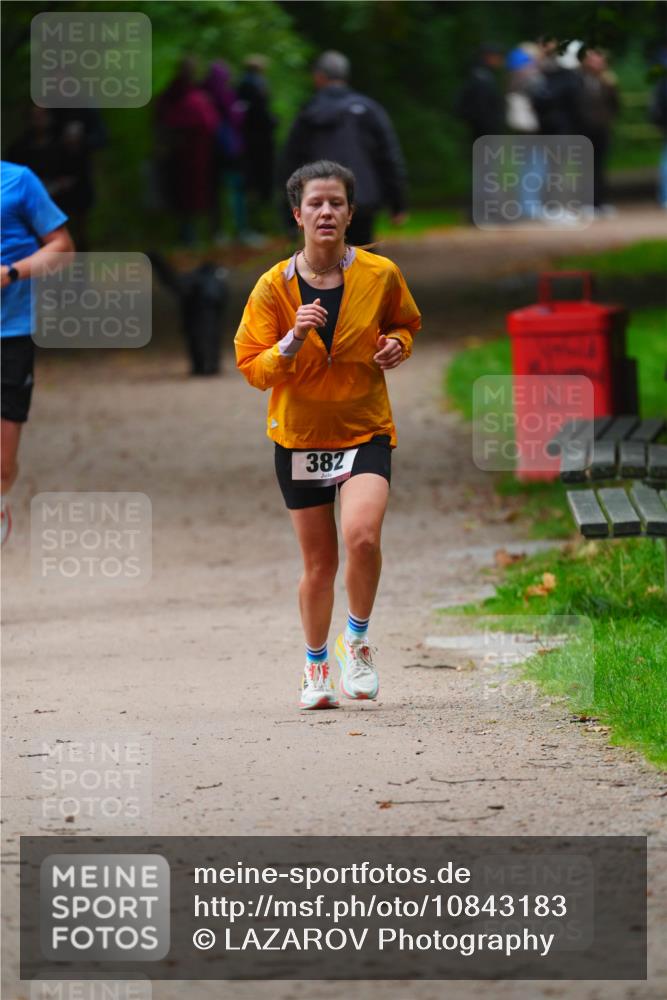 11.10.2026 - Bramfelder Halbmarathon 2026 LAZAROV Photography http://msf.ph/oto/10843183 11.10.2026 10:40:19 Laufen 382 meine-sportfotos.de