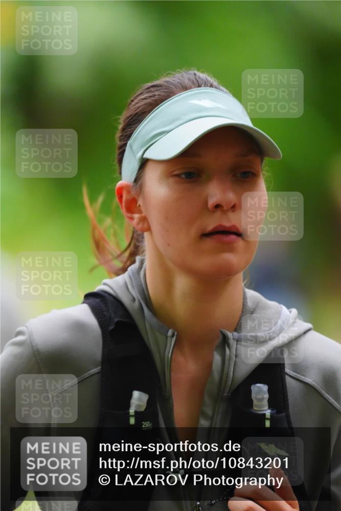 11.10.2026 - Bramfelder Halbmarathon 2026 LAZAROV Photography http://msf.ph/oto/10843201 11.10.2026 10:40:29 Laufen  meine-sportfotos.de