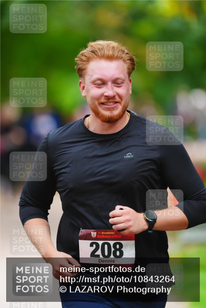 11.10.2026 - Bramfelder Halbmarathon 2026 LAZAROV Photography http://msf.ph/oto/10843264 11.10.2026 10:41:12 Laufen 35, 208 meine-sportfotos.de