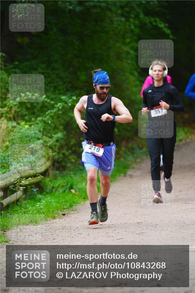 11.10.2026 - Bramfelder Halbmarathon 2026 LAZAROV Photography http://msf.ph/oto/10843268 11.10.2026 10:41:20 Laufen 219, 357 meine-sportfotos.de