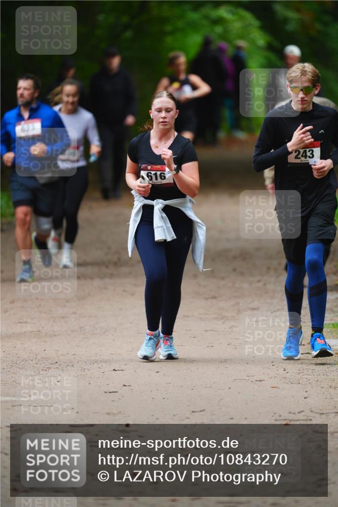 11.10.2026 - Bramfelder Halbmarathon 2026 LAZAROV Photography http://msf.ph/oto/10843270 11.10.2026 10:41:21 Laufen 623, 616, 243, 4 meine-sportfotos.de