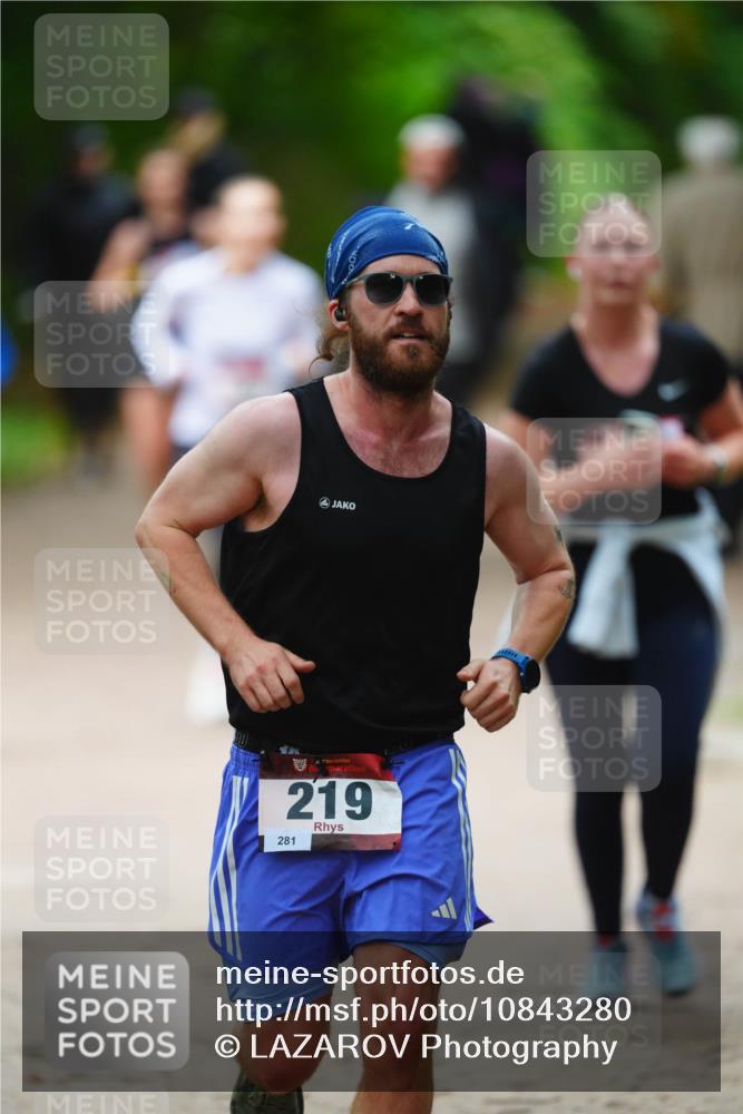11.10.2026 - Bramfelder Halbmarathon 2026 LAZAROV Photography http://msf.ph/oto/10843280 11.10.2026 10:41:25 Laufen 219, 281 meine-sportfotos.de