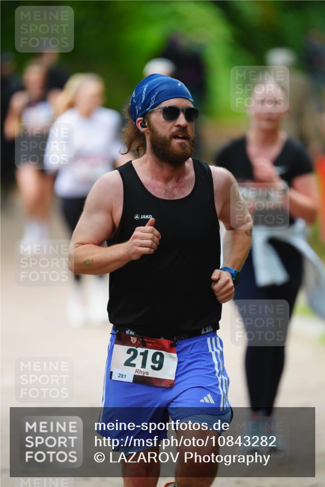 11.10.2026 - Bramfelder Halbmarathon 2026 LAZAROV Photography http://msf.ph/oto/10843282 11.10.2026 10:41:25 Laufen 219, 281 meine-sportfotos.de