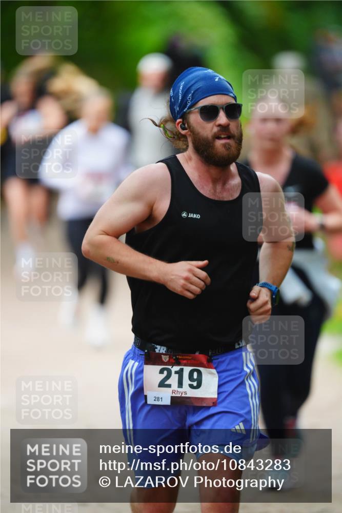 11.10.2026 - Bramfelder Halbmarathon 2026 LAZAROV Photography http://msf.ph/oto/10843283 11.10.2026 10:41:25 Laufen 219, 281, 190 meine-sportfotos.de