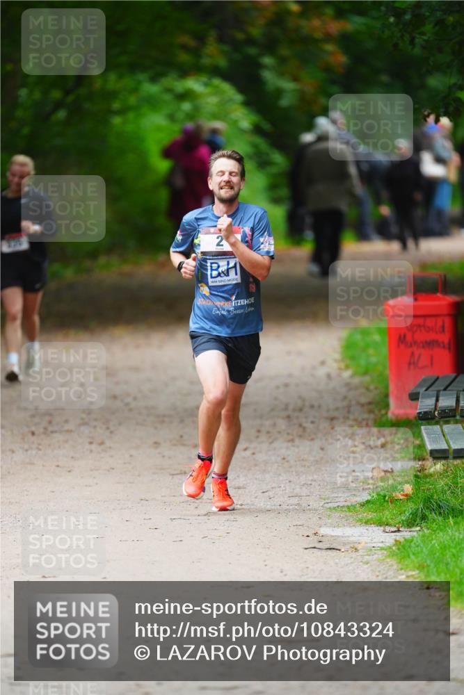 11.10.2026 - Bramfelder Halbmarathon 2026 LAZAROV Photography http://msf.ph/oto/10843324 11.10.2026 10:41:55 Laufen  meine-sportfotos.de